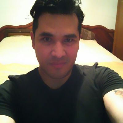 Lic. Administración de Operaciones Bancarias. Me encanta el rock, soy tranquilo pero hago lo que quiero, emprendedor de corazón, siempre me la rifo😇😈