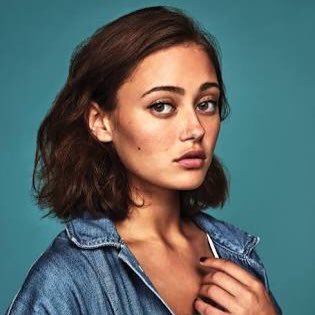 Australian fan page for the beautiful @ella_purnell Please everyone Sign my petition to get @ella_purnell to Australia!!