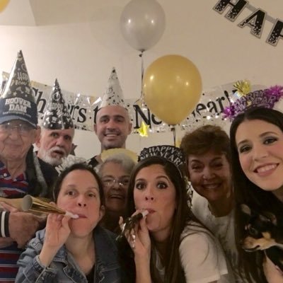 Vivz_23's profile picture. Happy somewhere on Earth