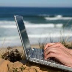 Consultor en Marketing Online. Social Media Strategist y SEM (Google Adwords) & domainer.