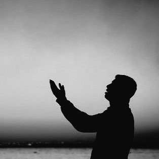 ﷽ (إنّ اللهَ وملائكتَهُ يُصَـلُّونَ على النبي يا أيها الذين آمنوا صلُّوا عليه وسلِّمُوا تسليما)ً