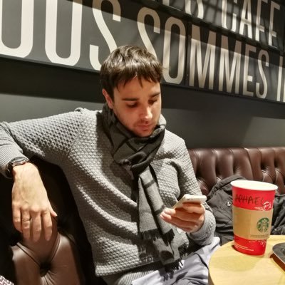 Angry_raph's profile picture. the world is in your hands