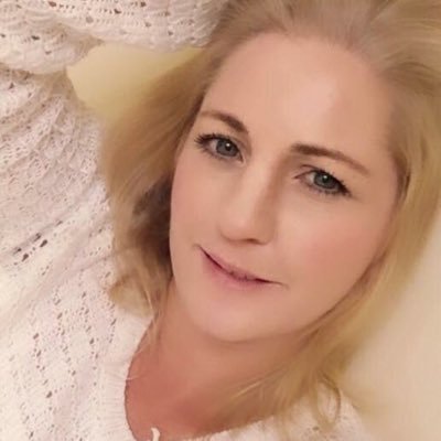 LOVEY259931's profile picture. 