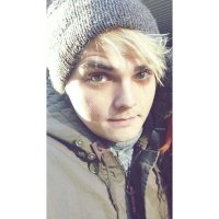 Angel (@saviourgerard) 's Twitter Profile