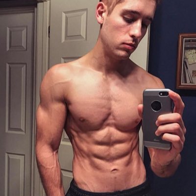 fusionlean's profile picture. Logan 📈 Result Trainer. Brain cancer survivor😤 13 week custom plans 📚, gain or lose 10lbs in 2 weeks👊🏼!! DM me