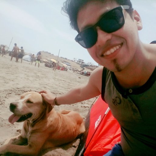Blad_Rock's profile picture. Melómano hasta los huesos y muy comunicativo. Barman, cocinero y especialista en marketing digital.