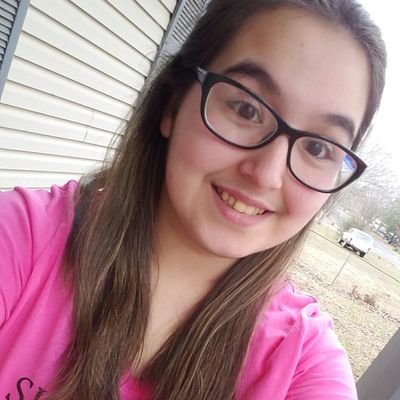 I love music, I sing, I hang out with friends, and I love my life❤
Taken: 3~29~16❤💯👌
Musicl.ly-sarahnicoleybanez
snapchat Sarahybanez514