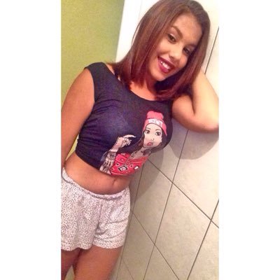 CORINTHIANA ROXA ️❤️⚫️⚪️ APAIXONADA POR FUTEBOL❤️⚽️ GOLEIRA ⚽️