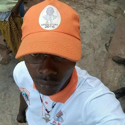 f37f37c8abe047d's profile picture. délégué médical