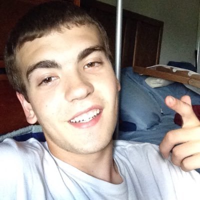 skinnyvinny44's profile picture. I'd rather die while I'm livin' than live while I'm dead