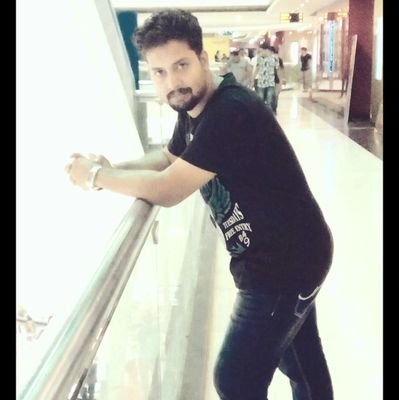 sidharthp922's profile picture. 