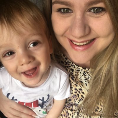 sarahjtree's profile picture. Chef wife, tea lover, travel agent & maker of tiny humans.   💍☕️✈️👶🏻