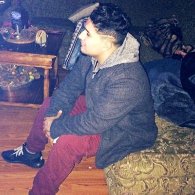 taco_socks's profile picture. I stole her heart @teambeautiful01 it was the perfect crime 💚💛HAZEL💛💚 08/4/16