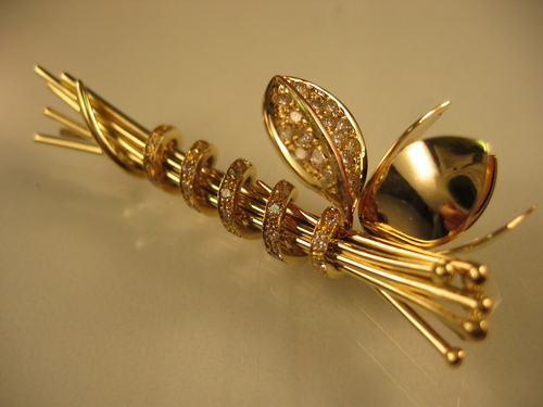 Diamondream's profile picture. God helps those who help themselves!!!
You can be whoever you want!!!
Get into it~~~!!!