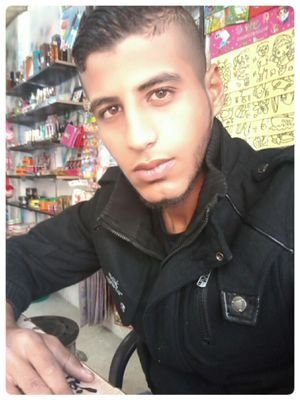 AHMADBawadi3's profile picture. لا تبكي على الذي تركك وذهب،،،،
ابكي على الذي تركته انت وذهبت