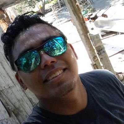 la miro a ella te miro a ti y muero de ganas