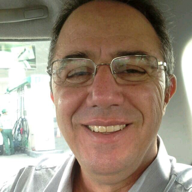 Economista,Perito, 56, casado, funcionário da Prefeitura de Natal, exercendo função na PGM, setor cálculos perícias, inscrito no TJRN e TRF 5°.