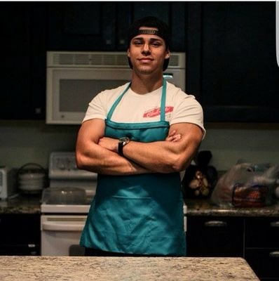 chefgains's profile picture. Living in that healthy lifestyle!