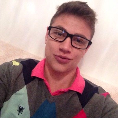 Ao seu lado descobri que entre o sonho e a realidade, existe um espaço chamado felicidade, e para que a minha felicidade se torne realidade, preciso estar