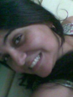 DaniSMenezes's profile picture. 