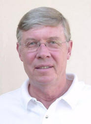 Manages http://t.co/DbJg02OiKc for 6 and 7 figure executives.
