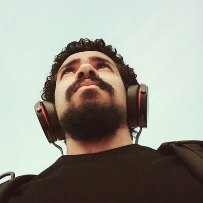 🎶Music lover🎶 🎹Electronic music producer | DJ 🎹 🌴 Proud Maldivian🌴
https://t.co/OBQahgzSit