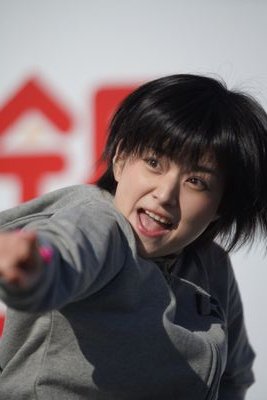 前田侑里さんのダンスを見てひとめぼれし、撮影会兼生誕祭でファン認定してもらって12年、前田侑里さんと彼女の母や盟友さん酒豪仲間さん後輩さん教え子さんたちに注目しています。

 TPPを旗印に世界に挑戦するLILY＆YUのマイペースだけどこれがいーや！の大活躍にさらに期待が高まる。