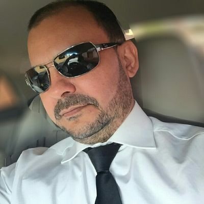 EmersonVJ's profile picture. Administrador e Advogado