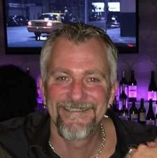 DavidLeeJones17's profile picture. 