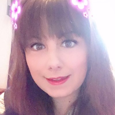 emmalh_89's profile picture. Stop searching for the perfect moment and just make every moment perfect