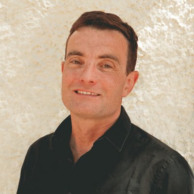 olivierraviart's profile picture. CEO @MerkutioCom, entreprise libérée | Consultant #strategie #communication digitale #reseauxsociaux | Formateur de #CDO et #SMM | Mes tweets m'engagent