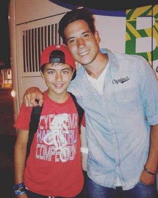 MatiCampos19's profile picture. Deportes Televisión Programas de TV Entretenimiento Showmatch Fútbol Rugby Más deportes Notícia Prensa Radio Música