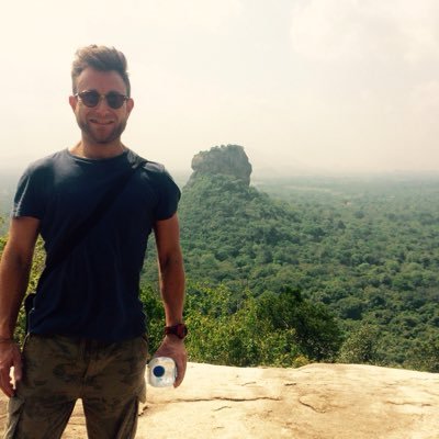 carlpthomas_'s profile picture. 