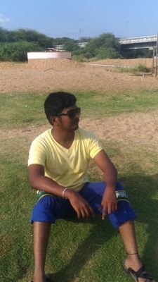 Selvape90642951's profile picture. தமிழால் இணைவோம்! அறிவால் உயர்வோம்! தமிழ் வாழ்க!