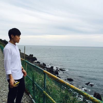 Me98451885's profile picture. us people one