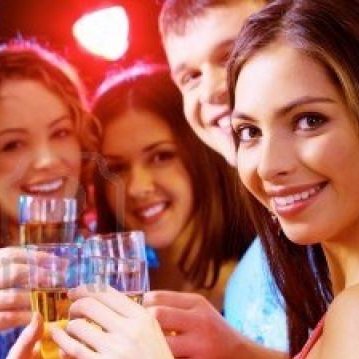 Nottingham Singles is a FREE group where people can meet other singles in Nottingham. Come along and join us.