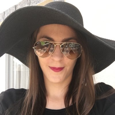 Millennial portadora sana. No tomo en serio las bios de Twitter.