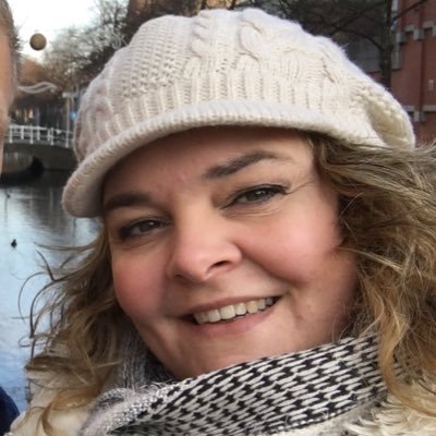 moontjekloontje's profile picture. 