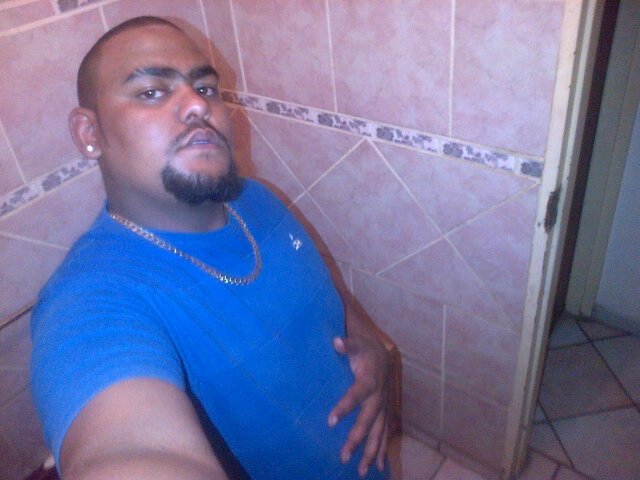 Mad about sports. I'm 1,98m tall. Weigh a whoping 120kgs. Love Hip Hop and RnB music. Rep the West-Side