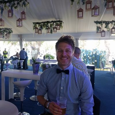 StephenAsherson's profile picture. Software Engineer | Radiohead Junkie