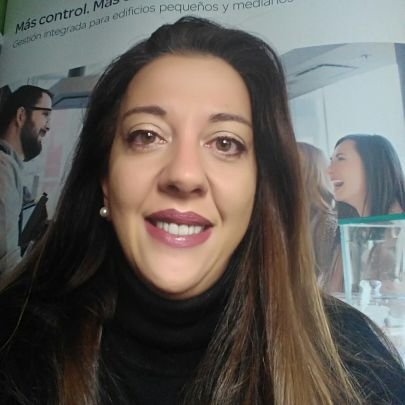 Inma_Vazquez_'s profile picture. Schneider Electric. Building Automation