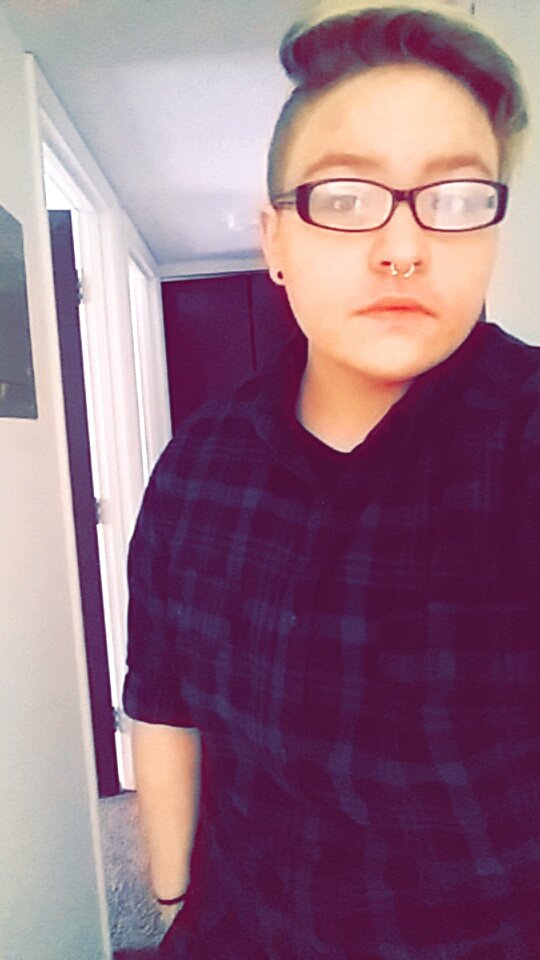 I'm a queer, transmasculine college kid with a love for positive thinking. I have a wonderful boyfriend, a beautiful best friend, and a soft cat. They/them.