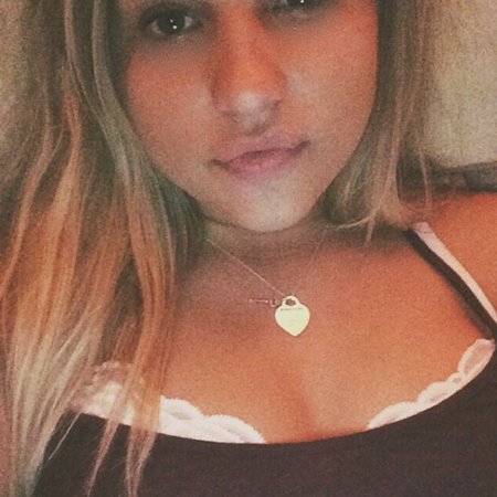 21, Independent Woman, Performer, Shoe Lover! Inbox for show times. 18+ Only! xx