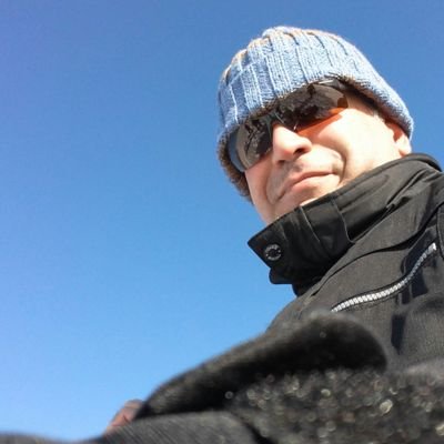 Journalist & Social media manager,
Editor in chief for Medad (@medad_mtl), Online Persian language magazin for Iranian-Montrealers and Afghan-Montrealers