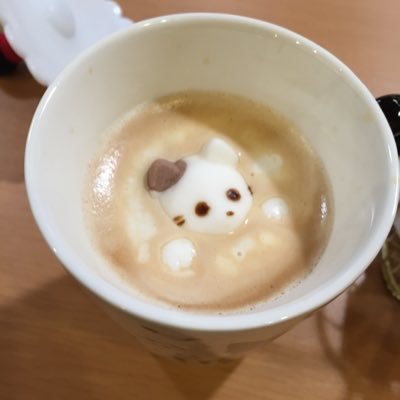 KESyuu11's profile picture. 情報収集。