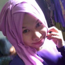 yuliana13833353's profile picture. be your self