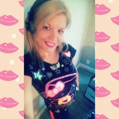 I love to dance create and mix my vinyl! I live to inspire and create weather it be painting,jewelry or a pie I'm constantly making something to get a smile! :)