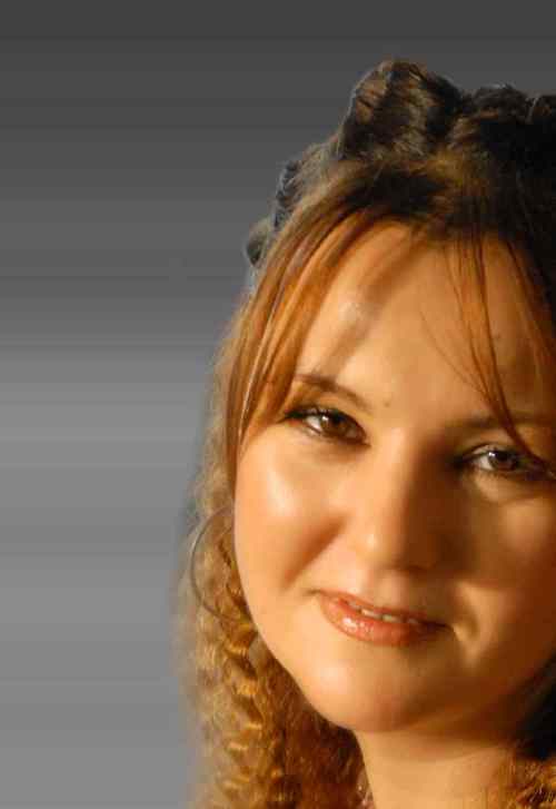 ceydaasli's profile picture. I am Ceyda Asli from Turkey. I am a singer by profession. Hear my songs @ https://t.co/gWblMceaNI