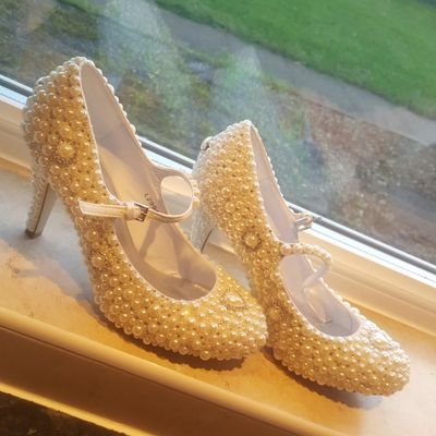 louloulicious46's profile picture. making the world sparkle with lots of bling as seen on celebs