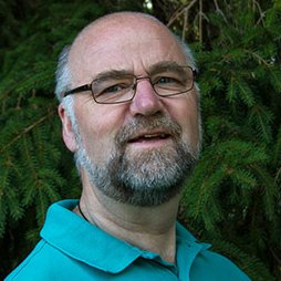 Senior scientist at @LukeFinlandint on forest genetics and forest tree breeding.